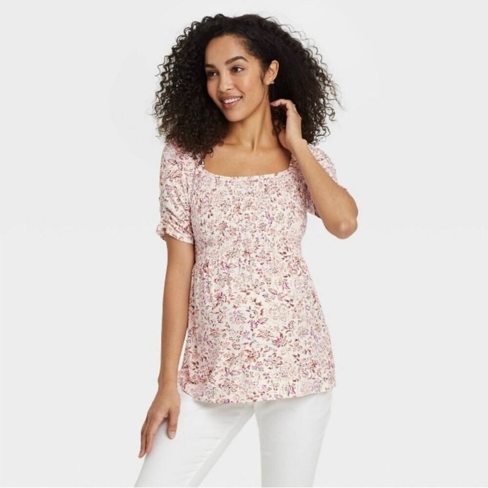 Isabel Maternity by Ingrid & Isabel Top Women's Size S Floral Smocked Pullover